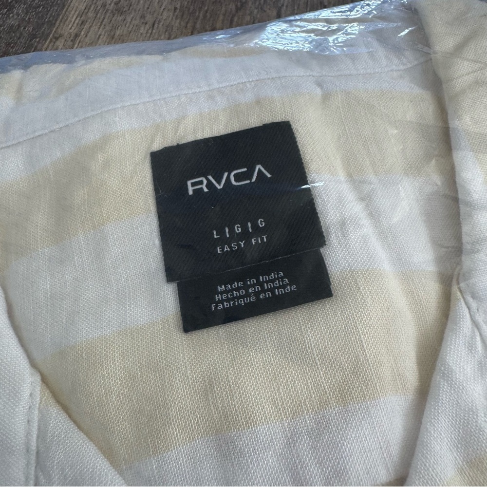 NWT! RVCA Love Stripe - Short Sleeve Pocket Shirt Yellow and White Striped Shirt - Picture 5 of 7